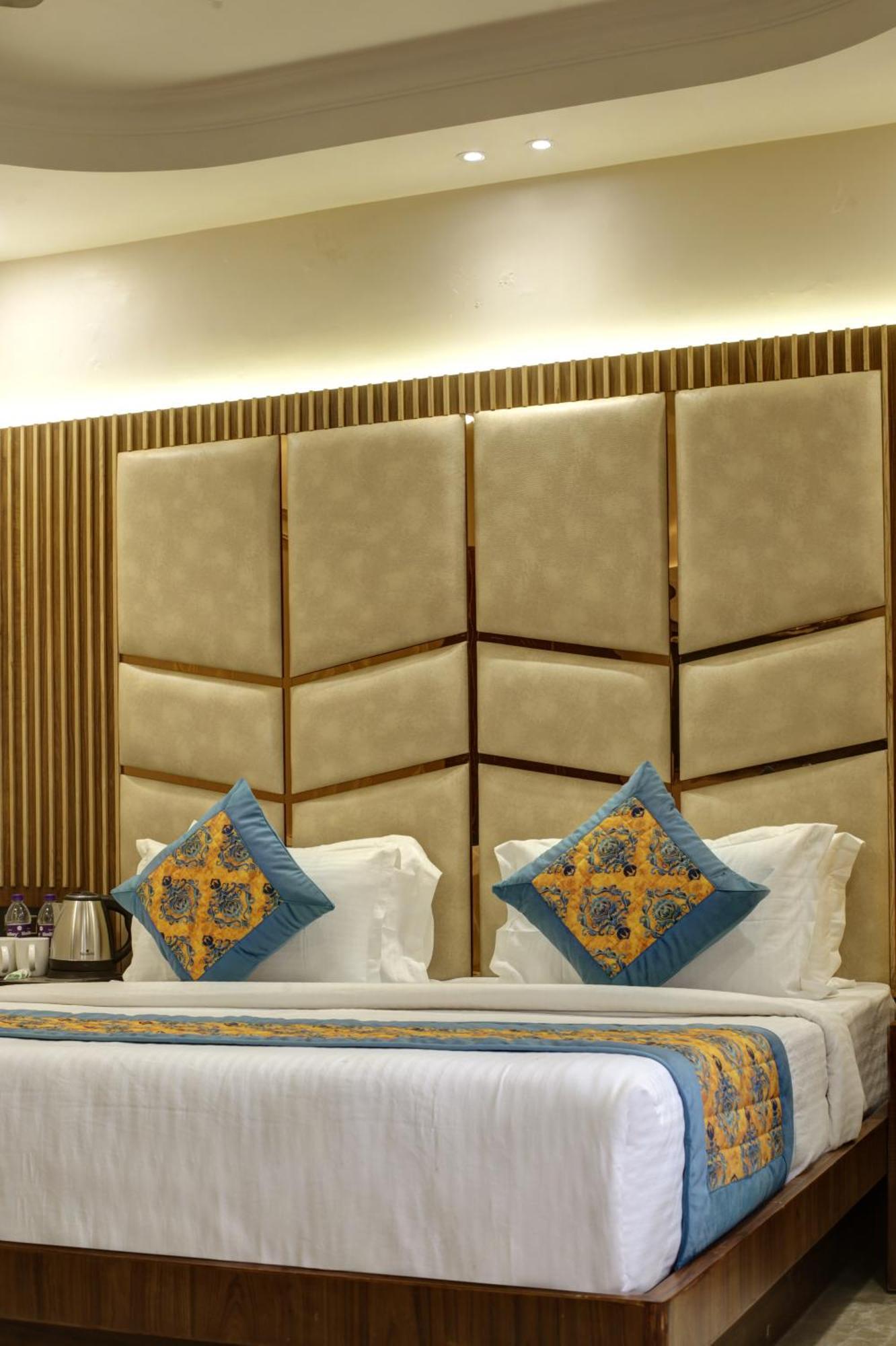 Bless Inn - Near Connaught Place Нью-Делі Екстер'єр фото